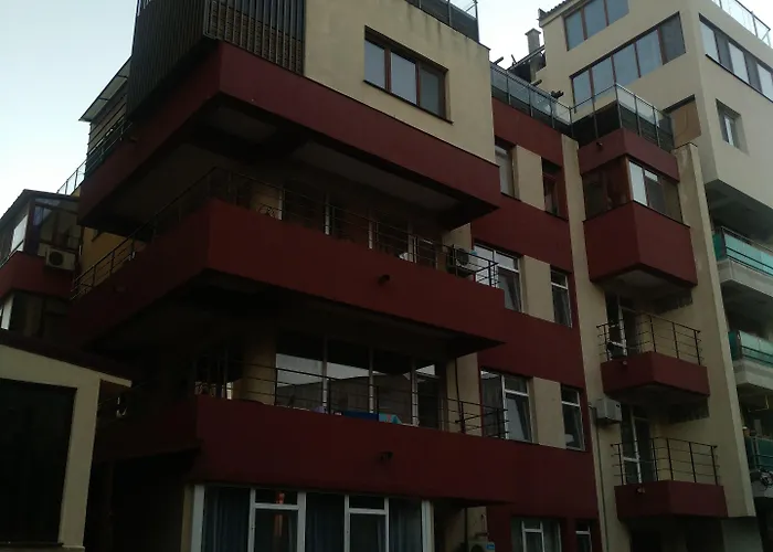 Gabizz Apartman Konstanca