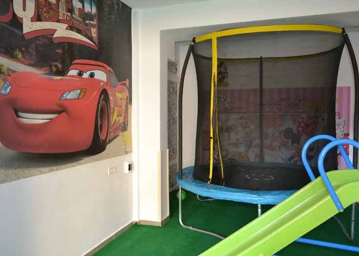 Gabizz Apartman Konstanca